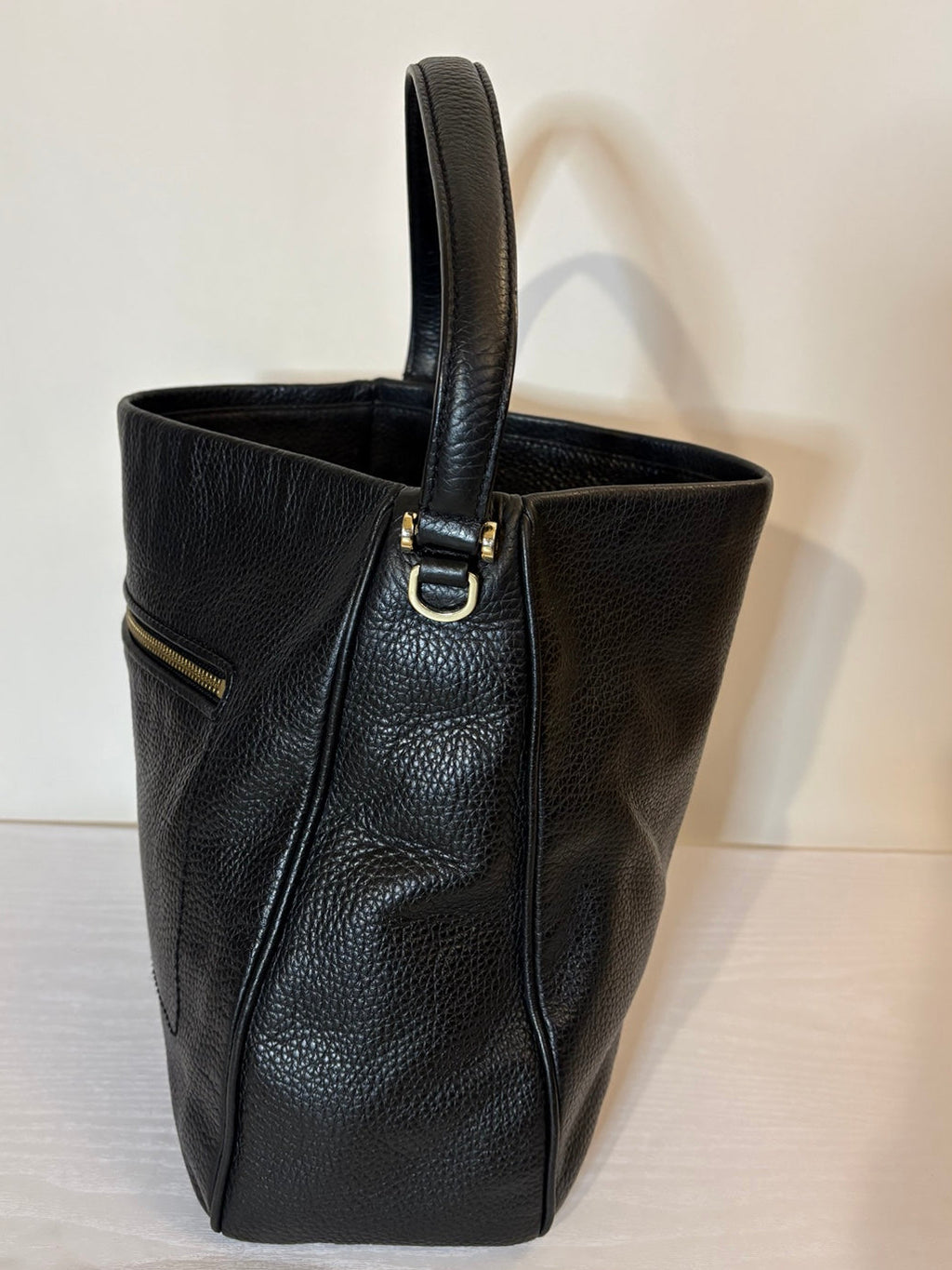 Actual Kate Spade handbag photograph 4